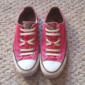 Converse Pink Shoes Women's Size 8 / Men's 6